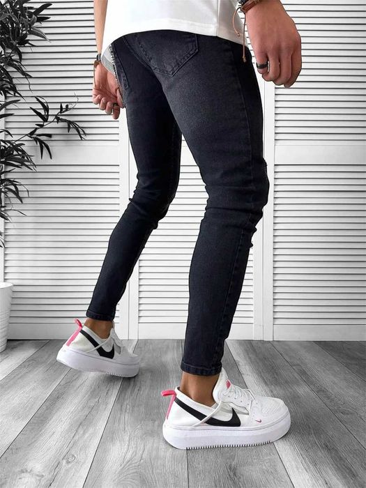 Blugi barbati conici negri