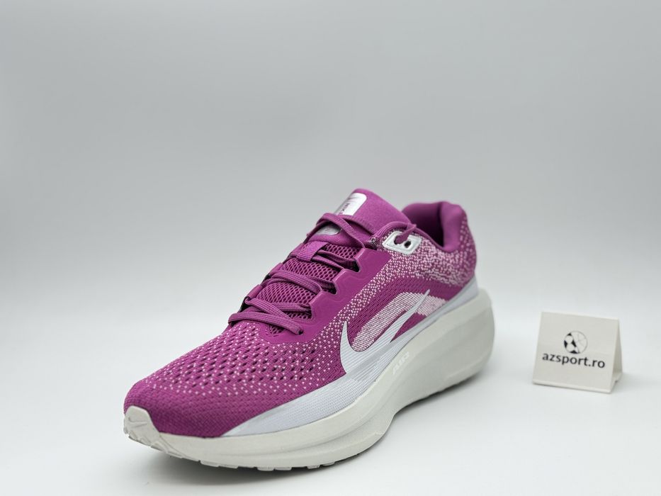 Nike Air Winflo 11 PRM Noi Originali (42; 42,5)