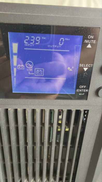 UPS Qoltek 800w 1000VA