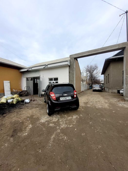 Mashina Chevrolet Spark sotiladi