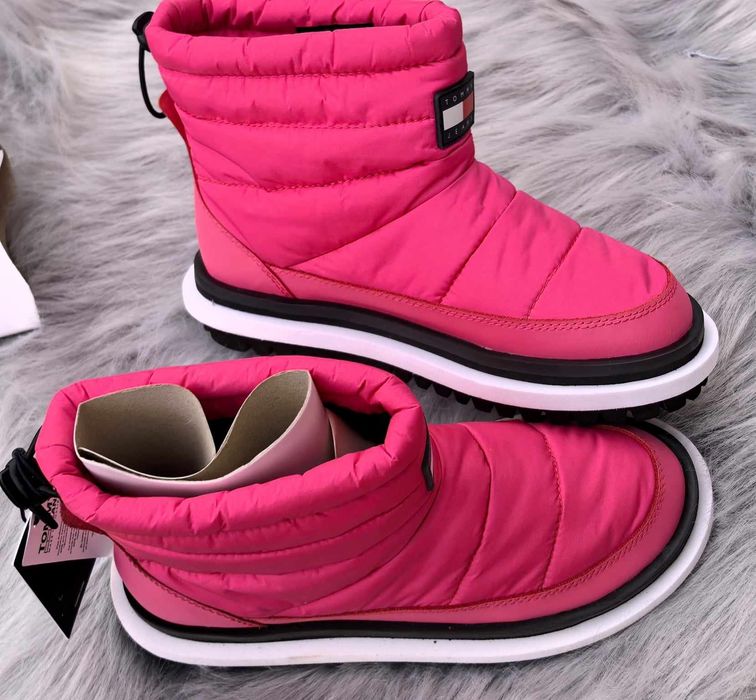 Tommy Hilfiger jeans оригинални дамски апрески 38 номер