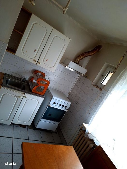 3 camere Gavana 3 , Decomandat / centrală , Amplasament DEOSEBIT!