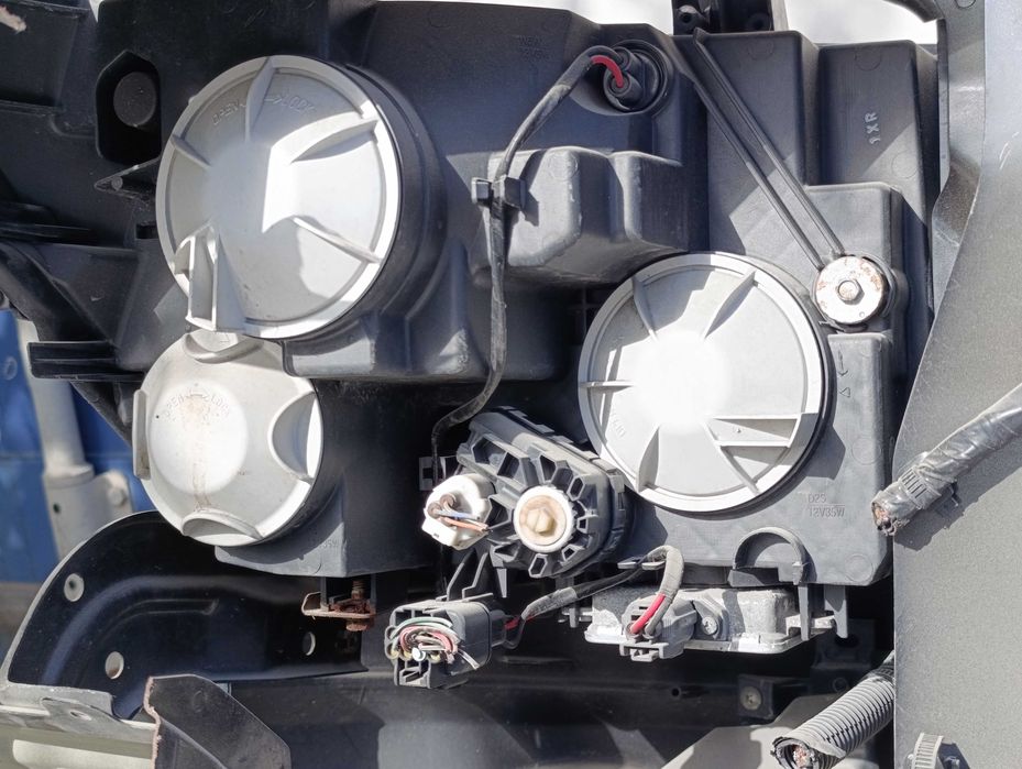 Ноускат морда Mitsubishi Delica d5