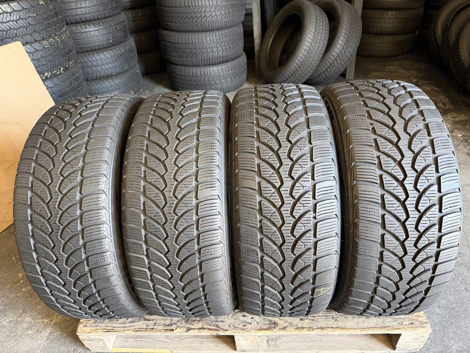 4 anvelope iarna 225/50/17 , Bridgestone, RunFlat  , 6.5-7 mm !