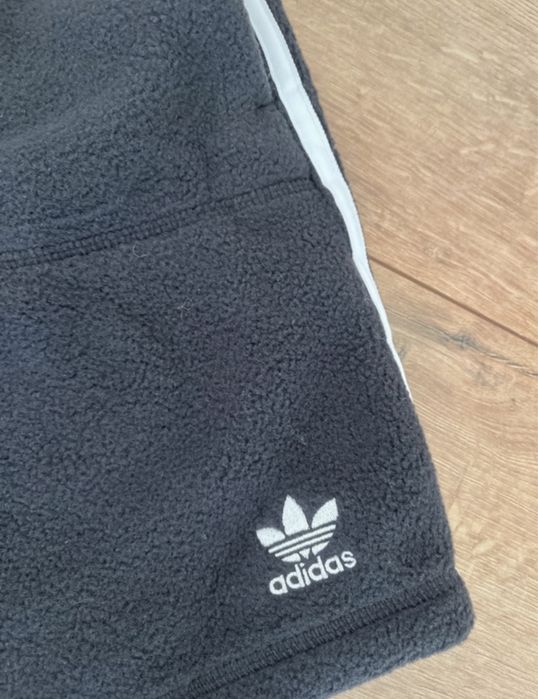 Fusta Adidas Fleece noua