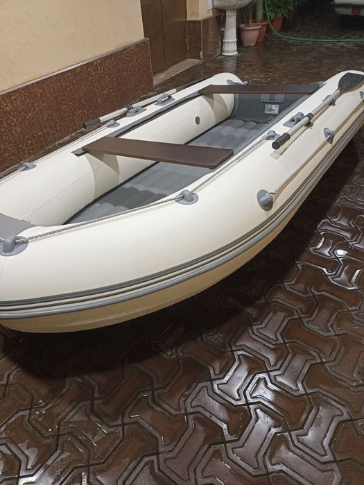 ZEFIR 3500LT,3300LT
Hunter Keel 3500Модель
Hunter Keel 3500