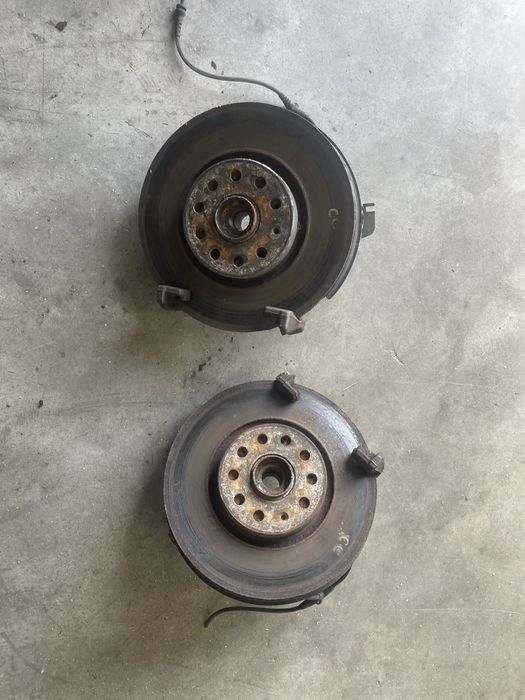 Fuzeta stanga / dreapta Volkswagen Passat B6 B7 CC manual dsg automat