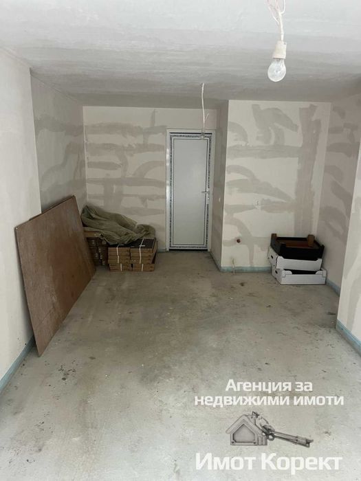 Продава се Тристаен апартамент в Асеновград - 80 кв.м за 1188 €/кв.м - Снимка #4