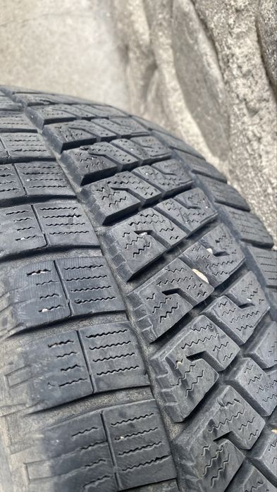 4 бр. Зимни гуми 225/65/16r