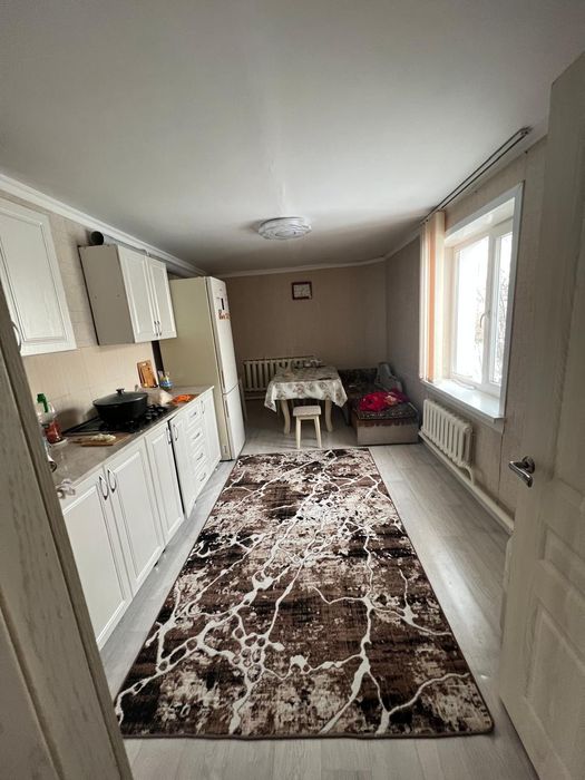 Продам большой коттеджный дом