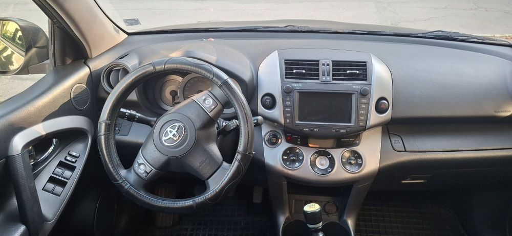 Toyota rav4  2007г.