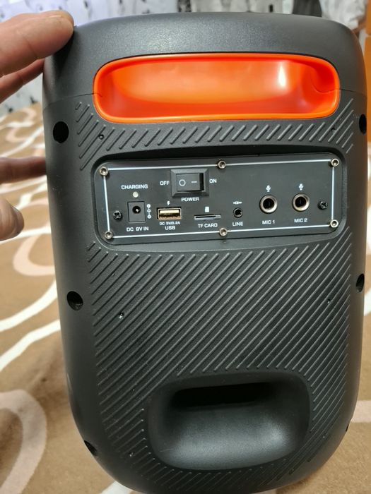 E-BODA in stare excelenta cu incarcator si telecomanda