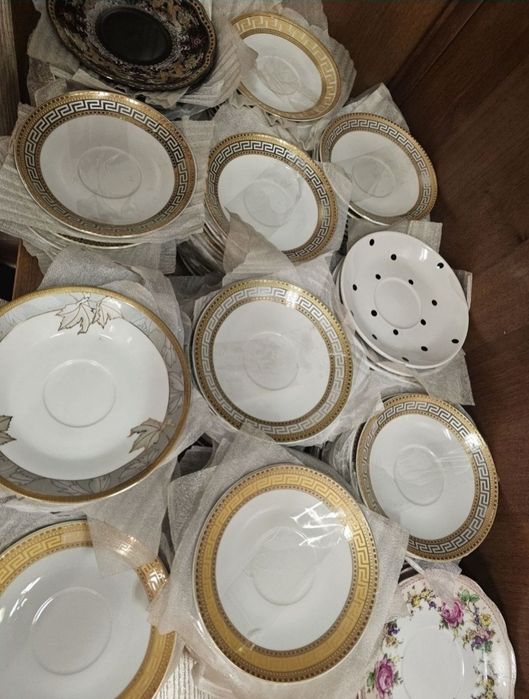 Блюдца 1шт 100тг