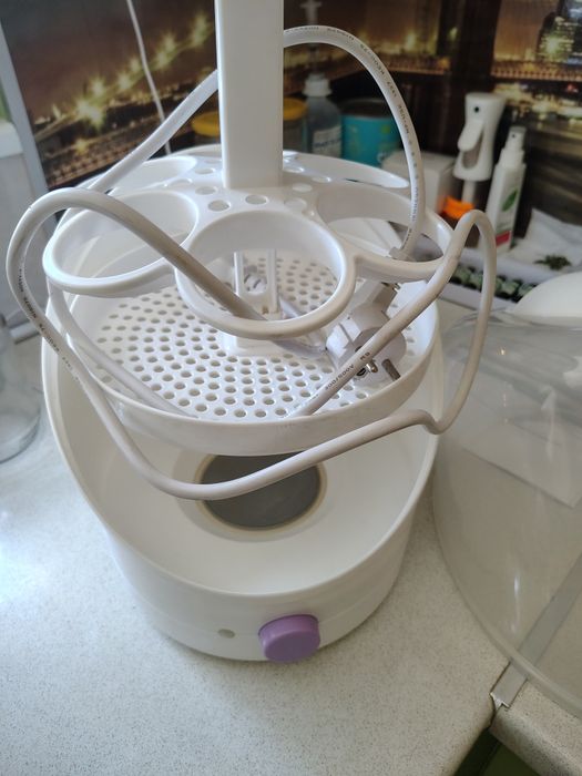 Стерилизатор за бебешки прибори