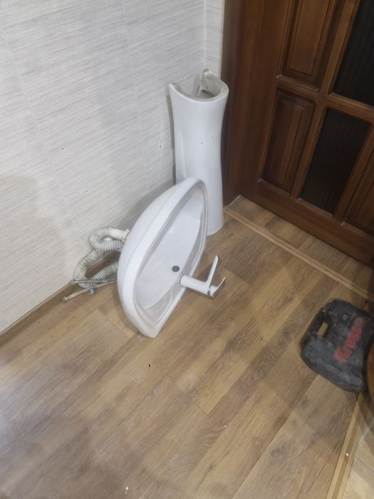 Продам ванную и умывальник