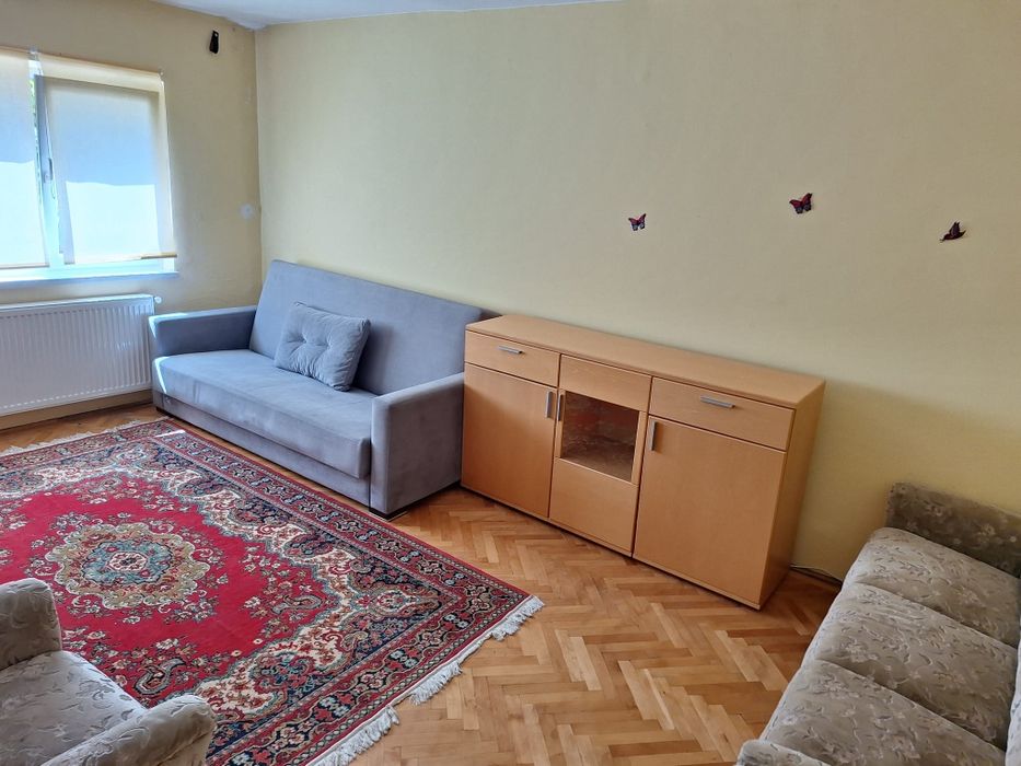 Închiriez apartament 2 camere