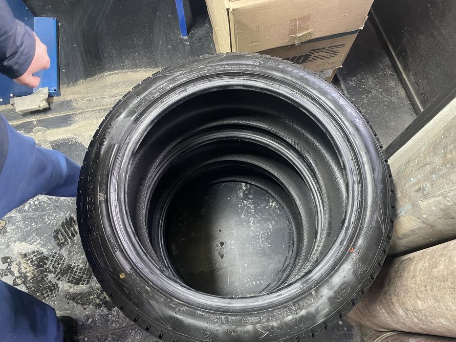 Продам резину Ttiangle на 20 пости новая