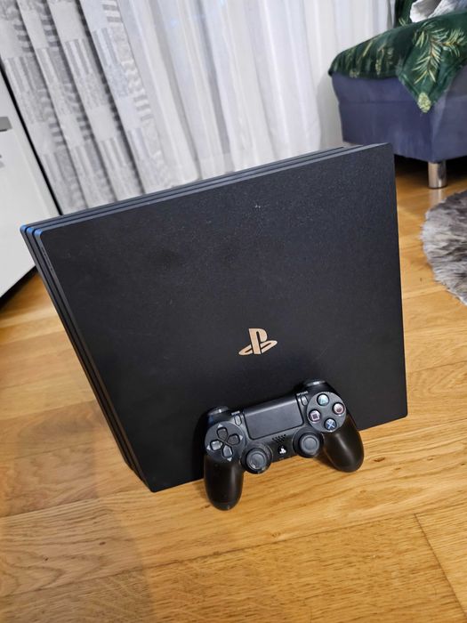 Vand playstation4 1 tb!