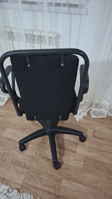 Кресло сатылады.