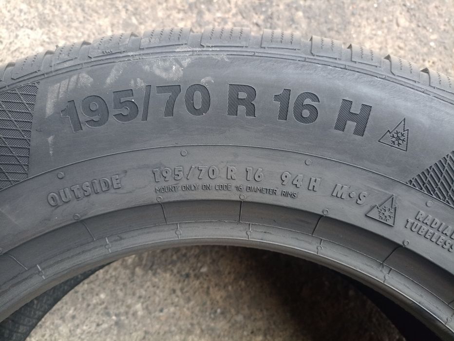 4 anvelope ca si noi de iarna Continental 195/70 R16 dot 2419