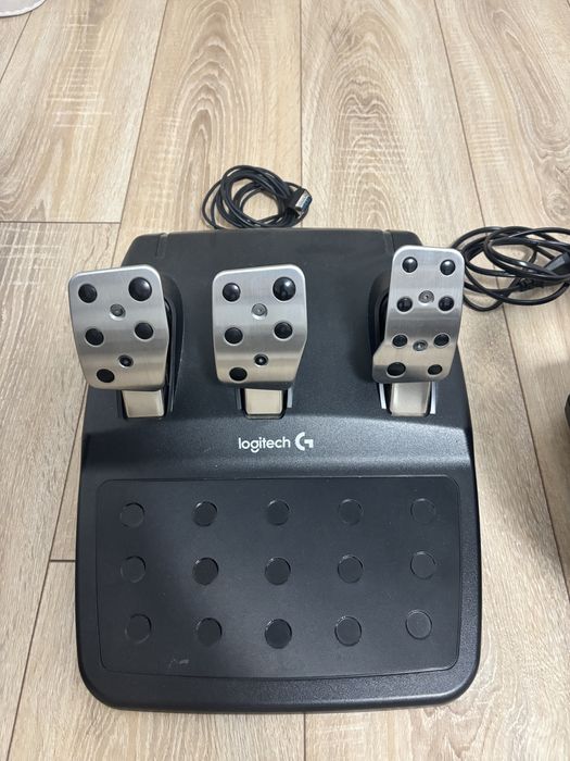 Volan Logitech g920