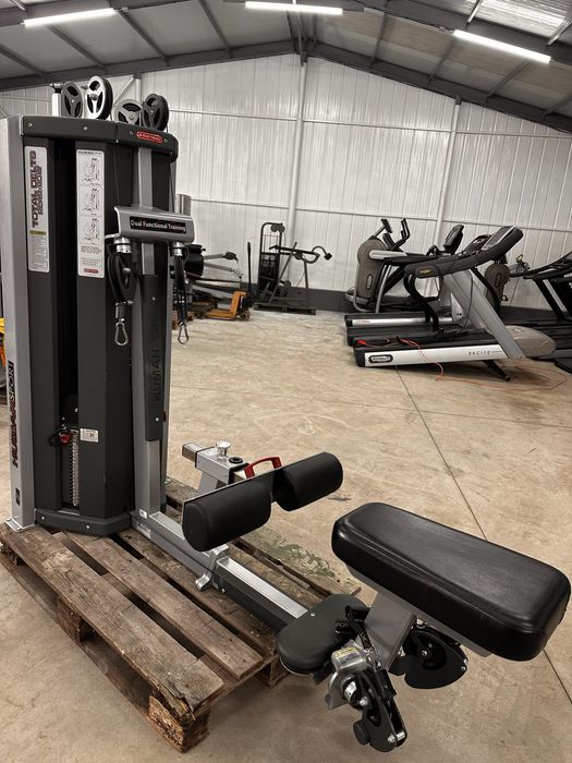 Star trac total delts - много функционален комбиниран уред