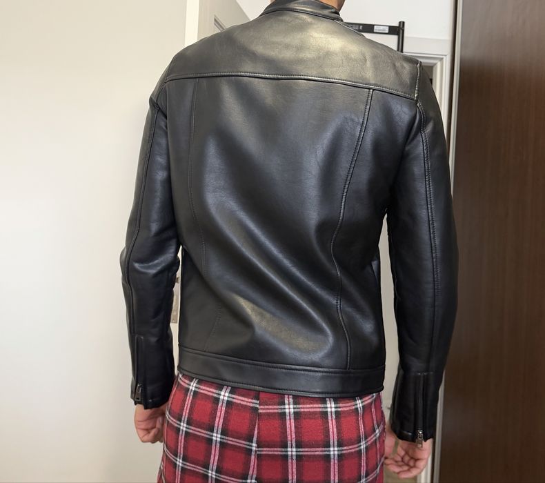 Geaca din piele Pull & Bear marime M