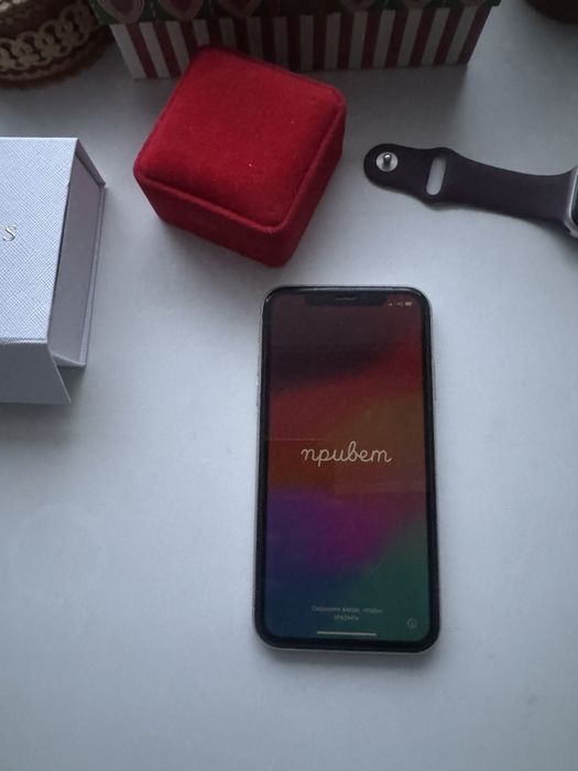 Продам iphone 11 128