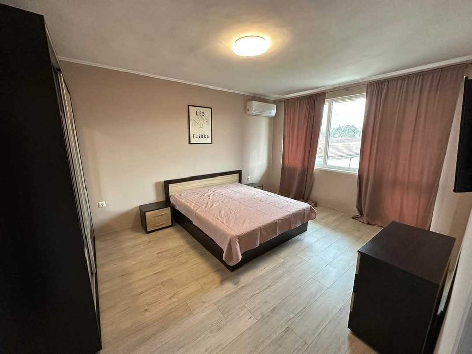 Дава се под наем Тристаен апартамент в Добрич, ЖП Гара - 80 кв.м за 306 € - Снимка #6