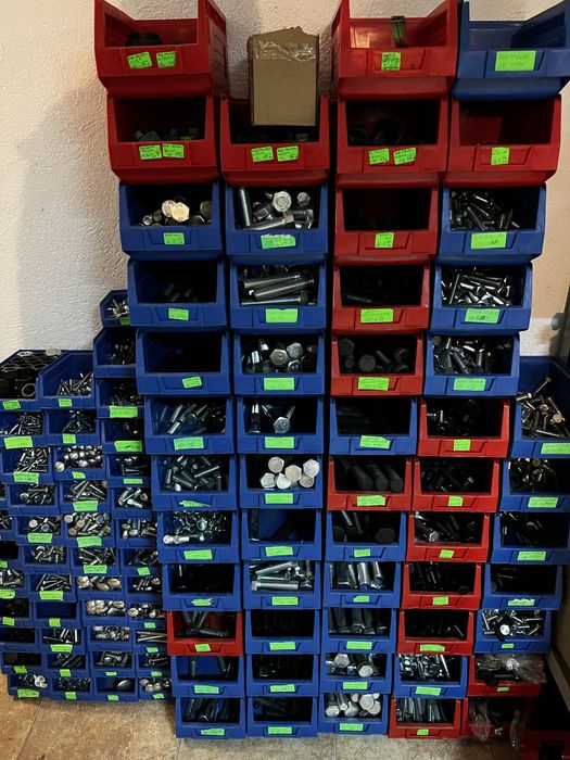 части за селскостопански машини и инструменти