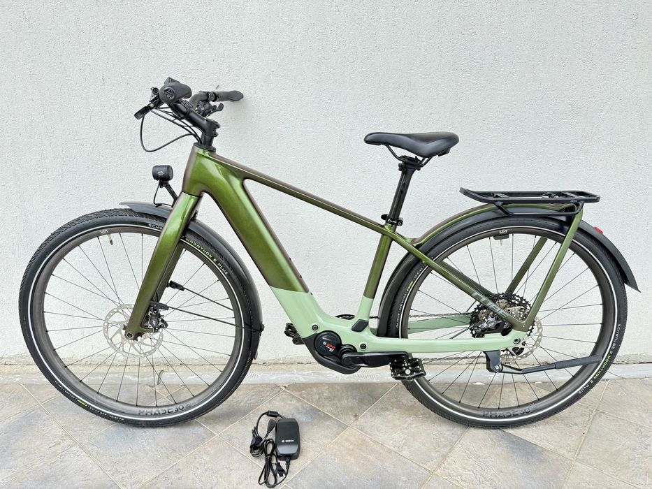 Bicicleta electrica Cube Kathmandu SLT 2025 S full carbon Bosch SX