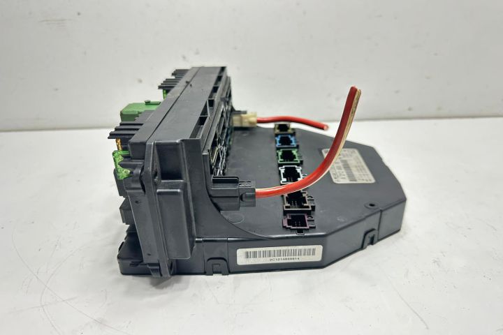 Panou sigurante si relee A2129003814 Mercedes-Benz E-Class W212