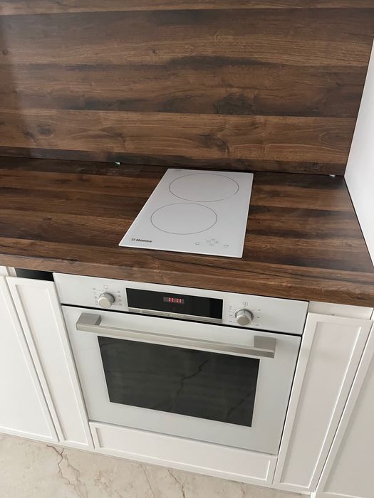 Индукционен плот за вграждане Hansa