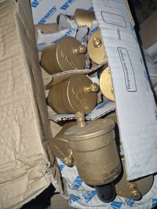 Воздушный клапан WATTS 3/8"