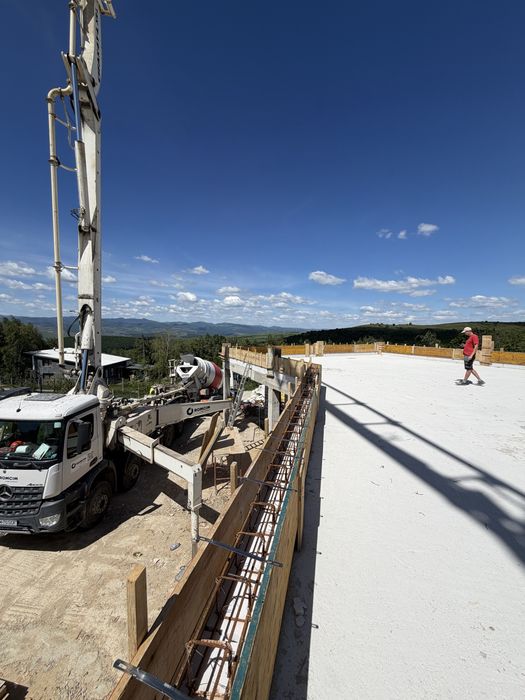 Constructii Rezidențiale si Nerezidențiale / Case la rosu , Case la Cheie / Structuri / Zifuri de sprijin