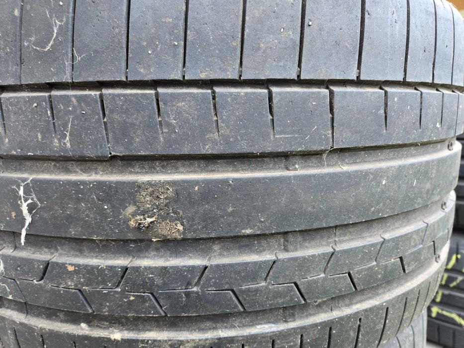 2 Anvelope aproape noi Pirelli 255/35/ZR20