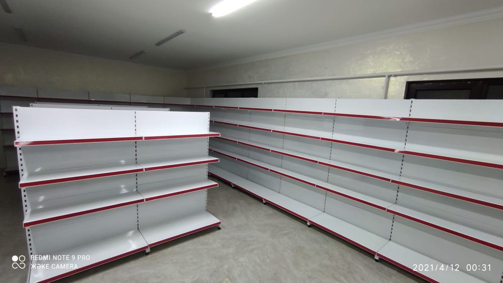 Стеллаж, витрины, полки