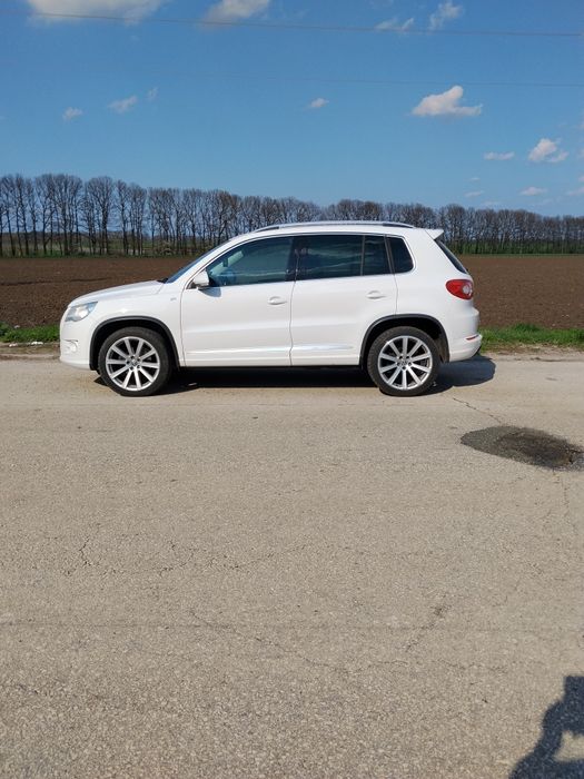 VW Tiguan  R line