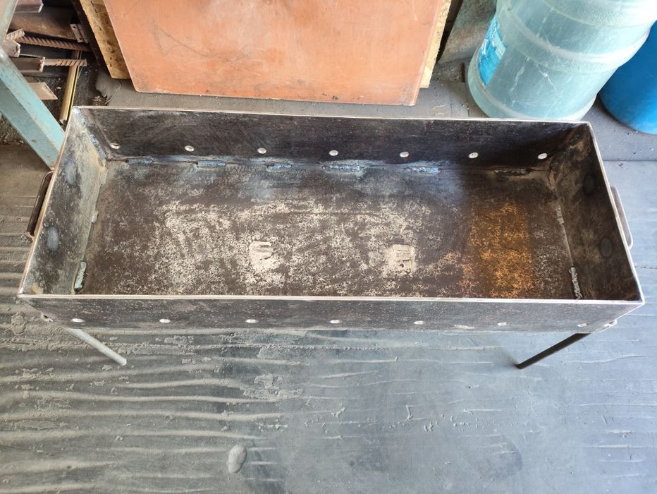 Мангал цельносваренный