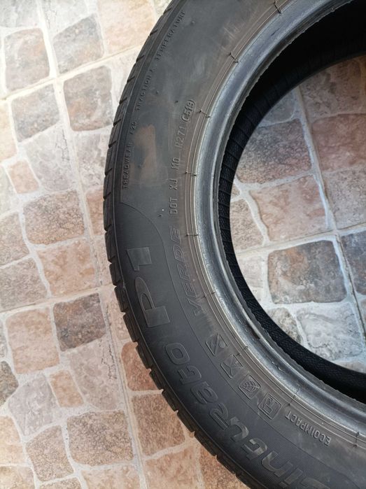 Vând 4 cauciucuri vara Pirelli 185/65/15
