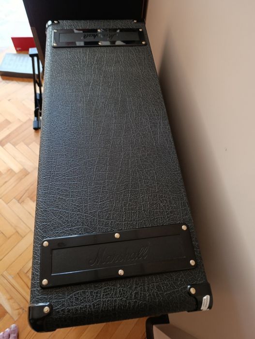 Кабинет за китара Marshall  1960 A Cabinet