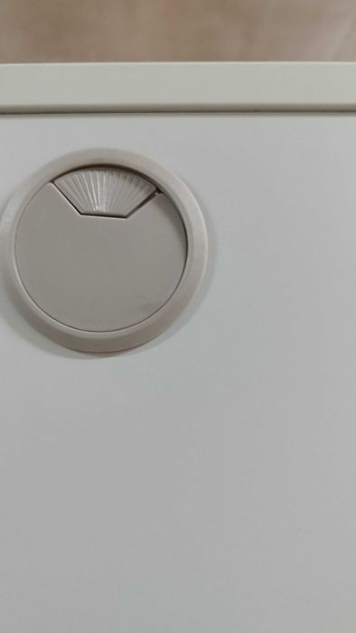 Офис шкаф с две чекмеджета и изтеглящ се рафт 46/48/70см