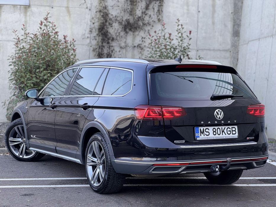 VOLKSWAGEN PASSAT~ALLTRACK~190 CP~4Motion~Distronic~TVA deductibil~