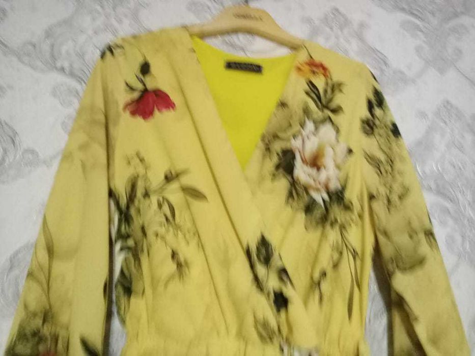 Вечернее  женское платье