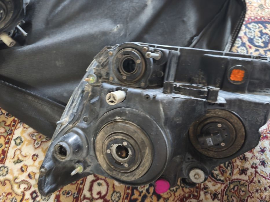 Фара Lexus Rx300 1 поколение