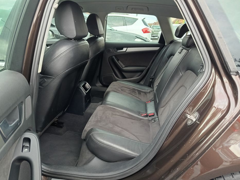 Vand audi A4 B8  in stare  ok