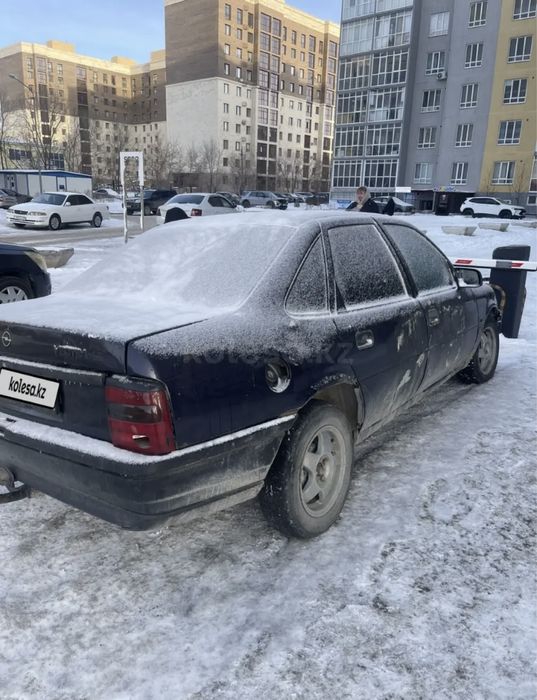 Opel Vectra 1990 года