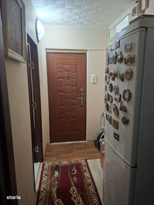 Apartament 2 camere semidecomandat, mobilat si utilat, Craiovita Noua