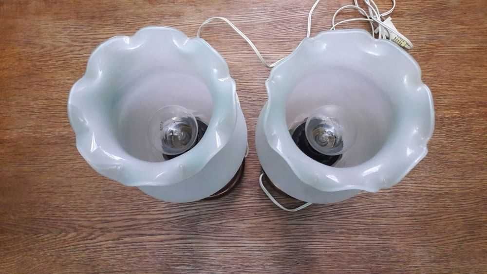 На продажу пара светильников