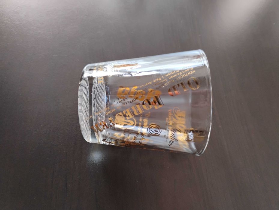 Интересни и оригинални чаши за уиски